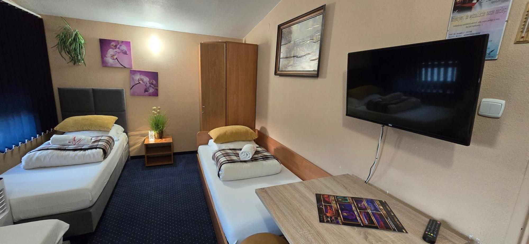Zajazd Albatros Rzeszow Spa Exterior foto